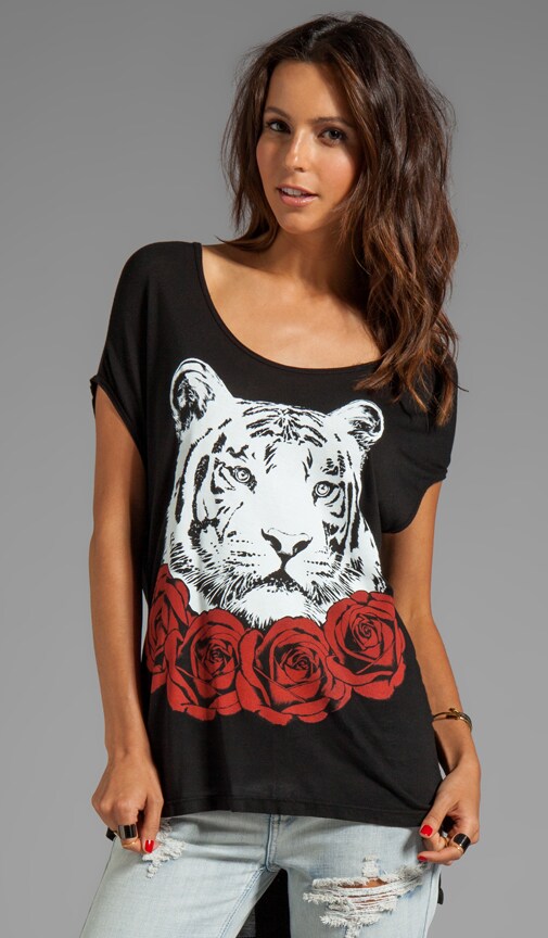 Brenda Red Rose Tiger Slit Tee