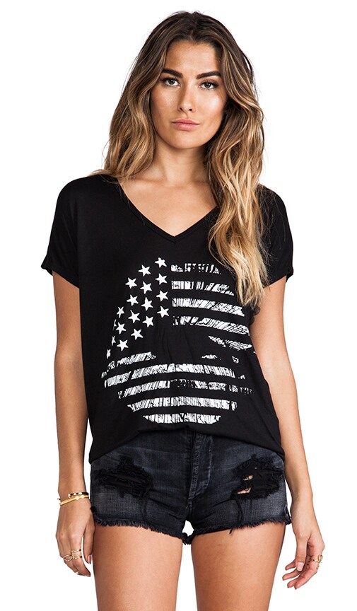 April Flag Lip Oversized V-Neck Tee