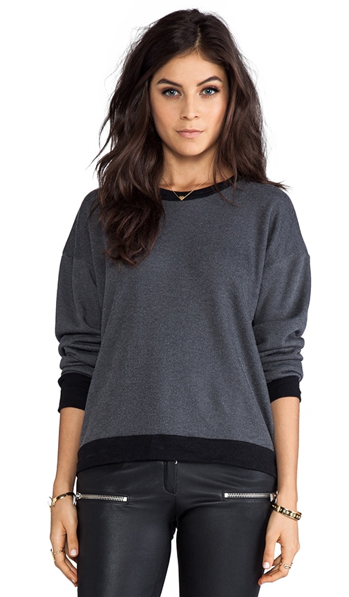 Skater Pullover