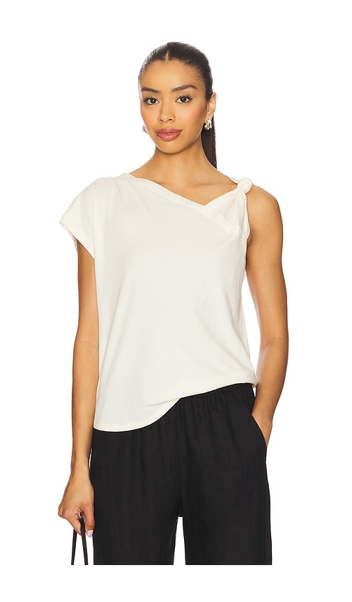 Lna Natia Tee
