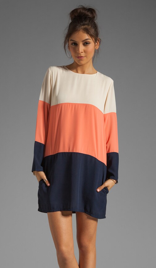x BECAUSE IM ADDICTED Chic Dress