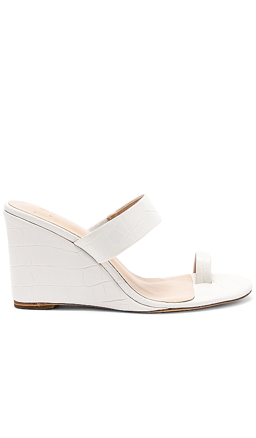 Dona Wedge