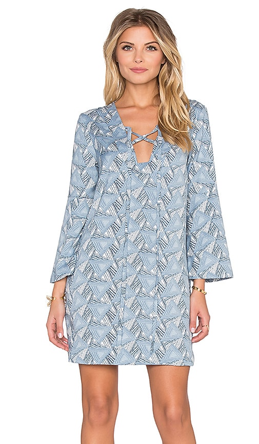 white bell sleeve shift dress