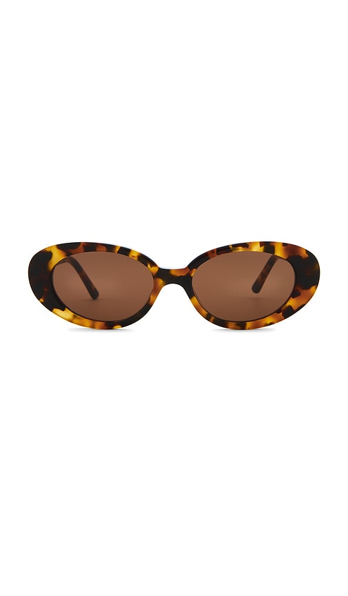 Jeanne Sunglasses in Brown.