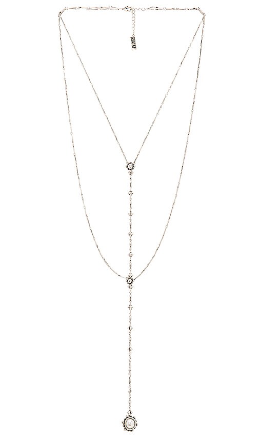 The Versailles Lariat
