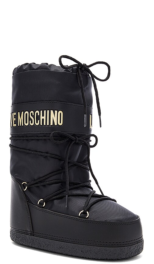 moschino boots snow