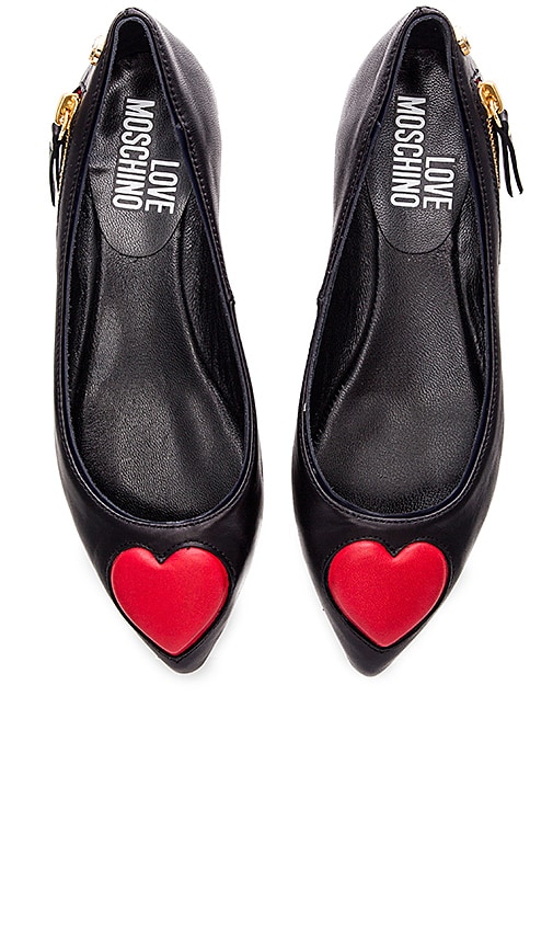 love moschino flats