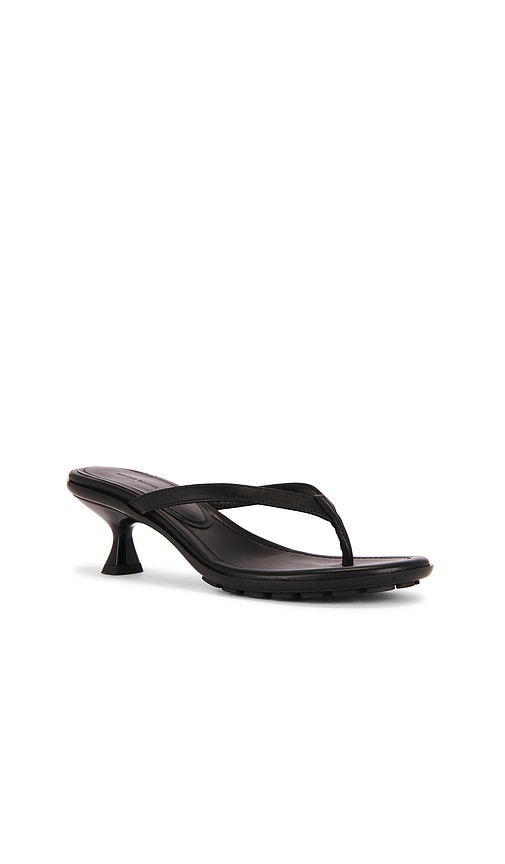 Mansur Gavriel Mari ҉鞋 €“ É»‘色. Űºç � 36.5 (also €“ 36, 37, 37.5, 38, 38.5, 39, 40). In Black