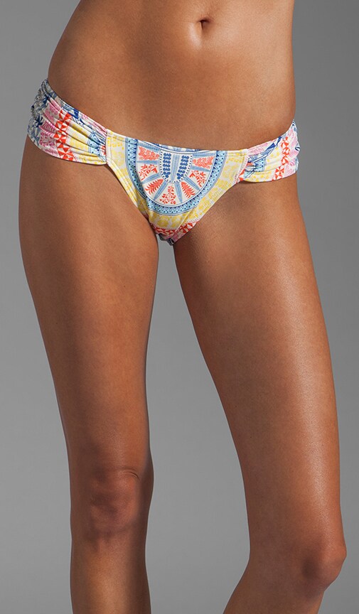 Rouched Side Bottom