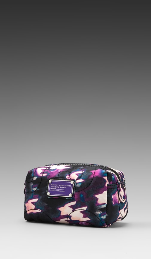 Marc Jacobs store Purple Nylon Makeup Bag