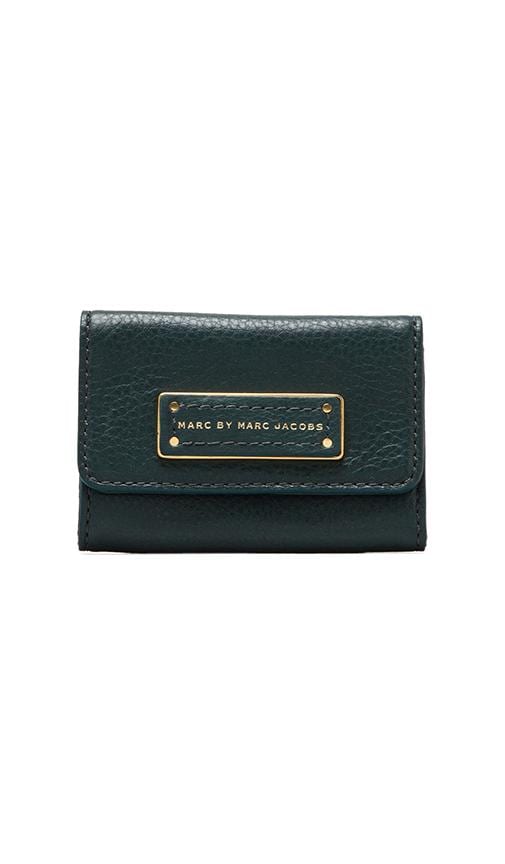 Too Hot to Handle Card Case