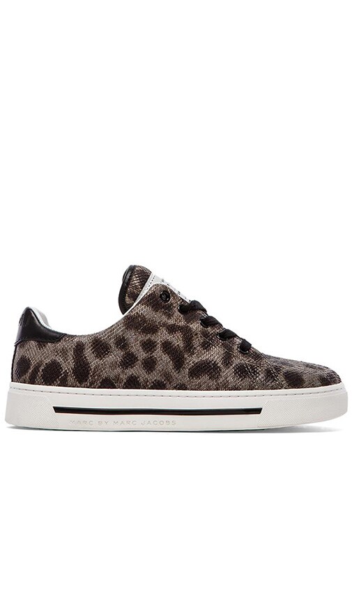 Cute Kicks 10mm Running Sneaker