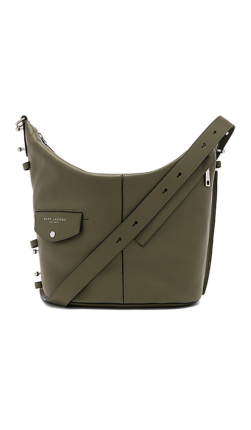 marc jacobs the sling bag