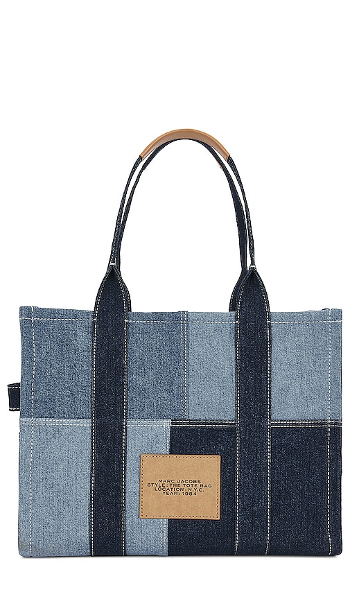 Shop Marc Jacobs The Denim Large Tote Bag In 蓝色牛仔