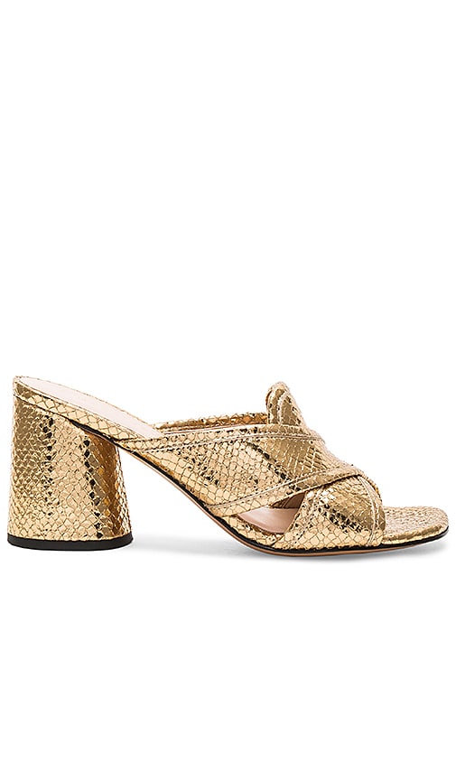 Marc Jacobs Aurora Mule in Gold | REVOLVE