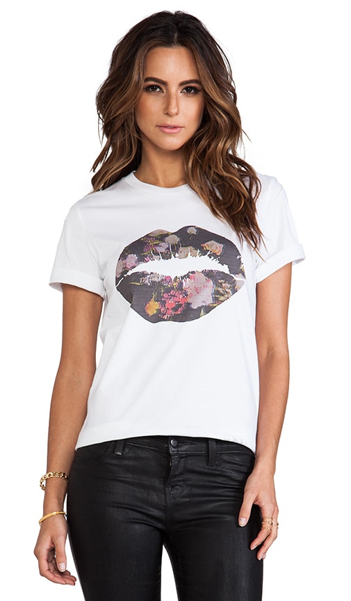 Floral Smacker Lip Tee