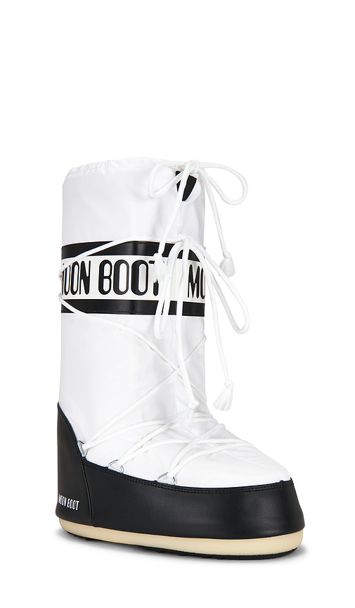 Moon Boot Icon Nylon Boot In Black