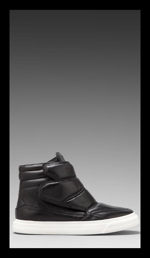 New Sneaker