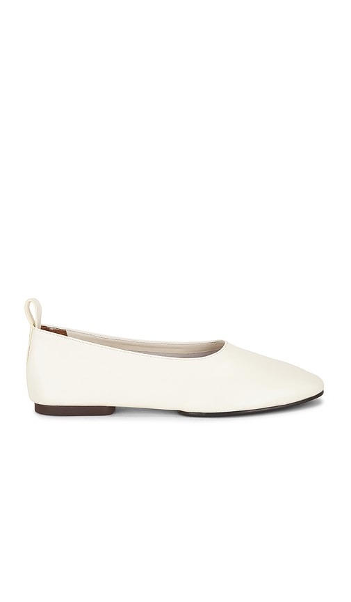 Madewell Freja Flat in White. - size 10 (also in 6.5)