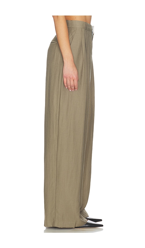  Mother Of All Pantalón Hedi Mid Waist Tailored Linen En Color Verde Oliva Talla M  (también En S, Xl, Xs). 