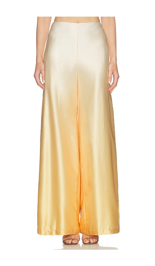 Mariandree Gaitan Adriana Pant