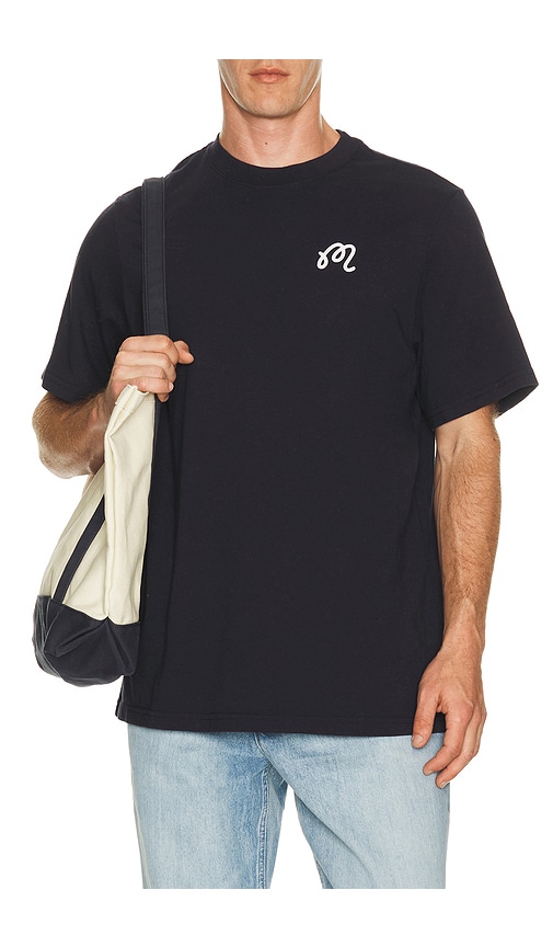 Malbon T-SHIRT en Navy. Taille M. Also en S, L, XL/1X.