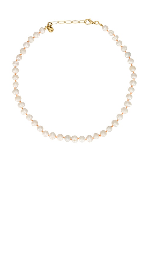 Pearl Lilly Necklace
