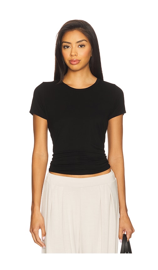 Tucker Short Sleeve Fitted Tee in Black. - size XL (also in L, M, S, XS)