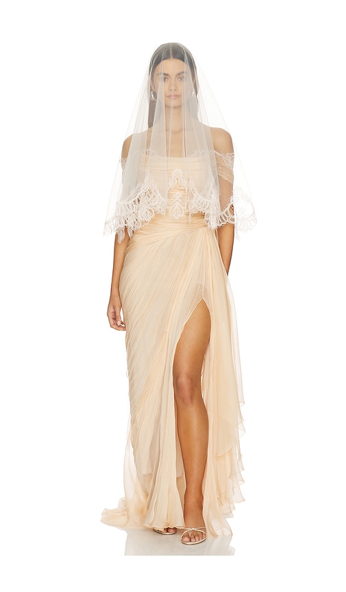  Maria Lucia Hohan Iva Veil In Blush. 