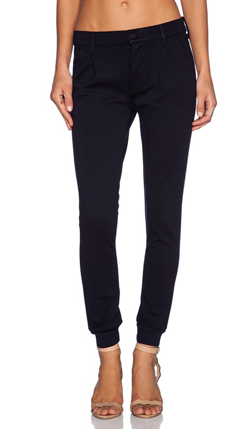 Pleated Trainer Pant