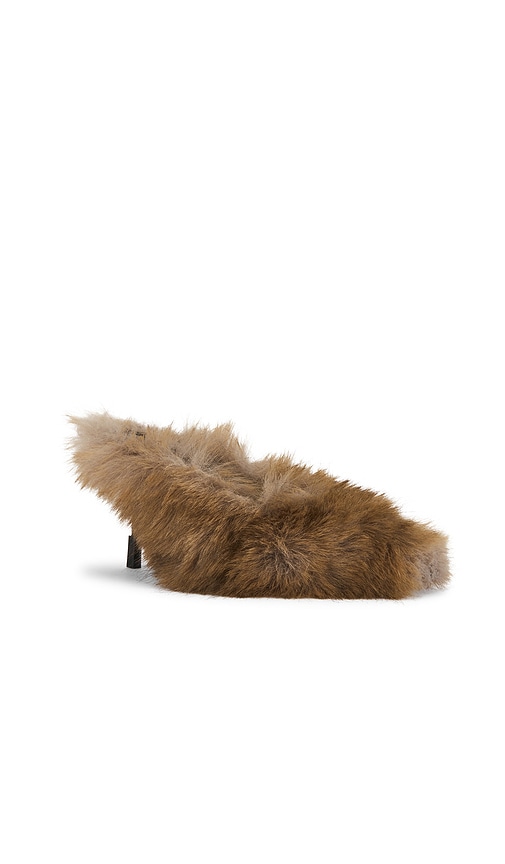 FLUFFY MULE Â€“ Ç´ È‰². Å°ºÇ � 40 (ALSO Â€“ 36, 38).