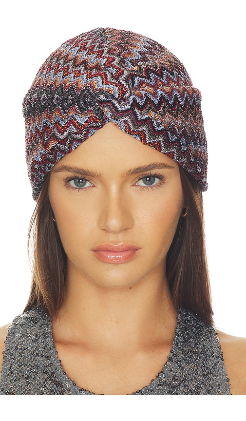 Missoni Turban en Black Red Blue Chevron Multi en Wine 245 €
