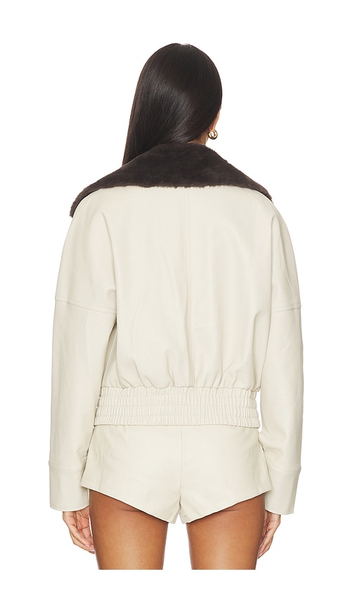  Madison The Label X Revolve Chappell Jacket With Faux Fur Collar In Cream. Taglia S. Also In Xs, M, L, Xl/1x. 