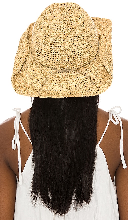 Shop Nikki Beach Chrysta Hat In 素色