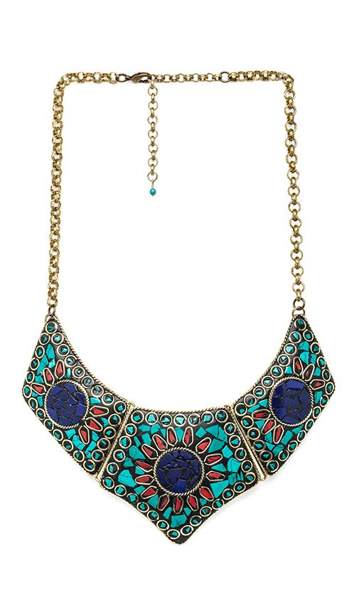 Chevry Necklace