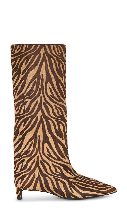 The Stacey Boot in Brown. - size 8 (also in 10, 6, 7, 9)