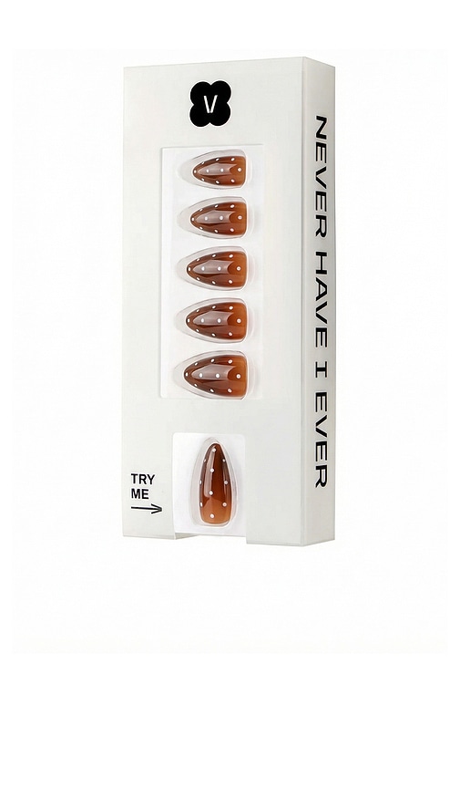 Never Have I Ever Magnetic Dots Press-On Nails in Beauty: NA.