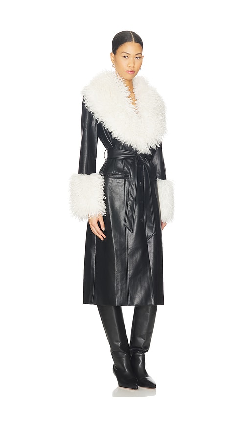 Nia Orla Jacket In White