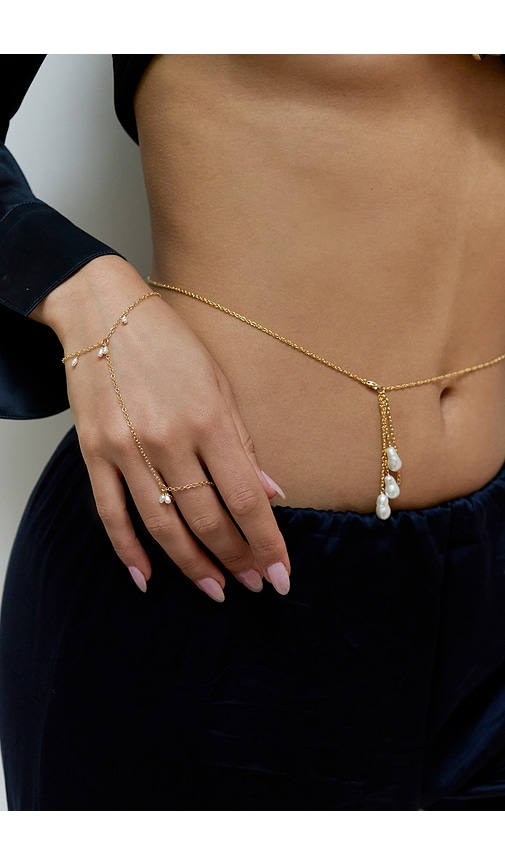  Naiia Bauchkette In Metallic Gold. 