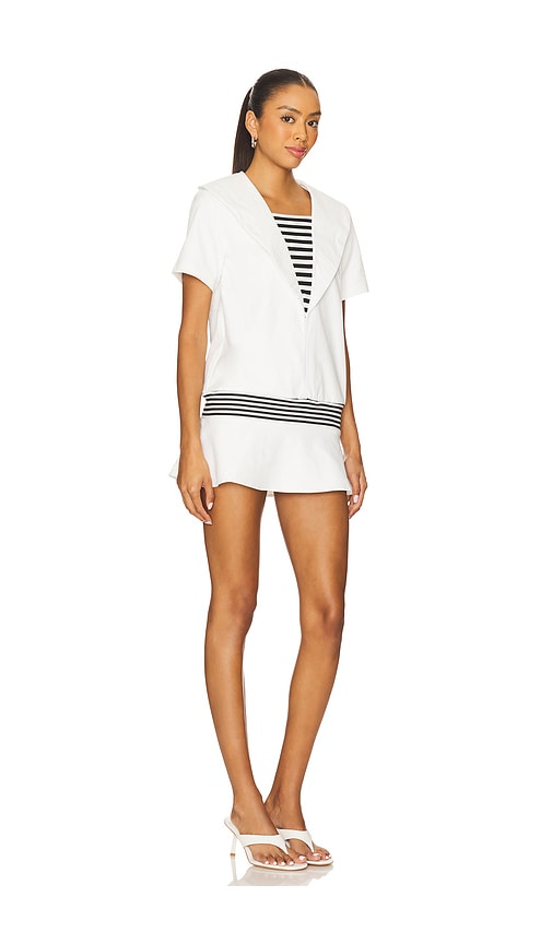 Niihai Captain Dress In White