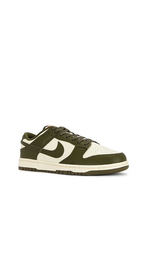 Nike Dunk Low Retro Sneakers