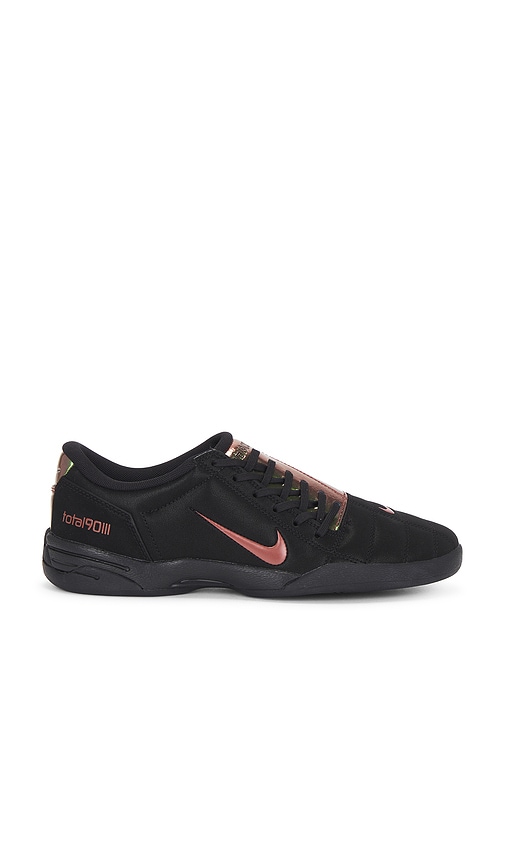 シューズ NIKE/TOTAL 90 Nike TOTAL 90 スニーカー - Black, Red Sepia, & Black | REVOLVE