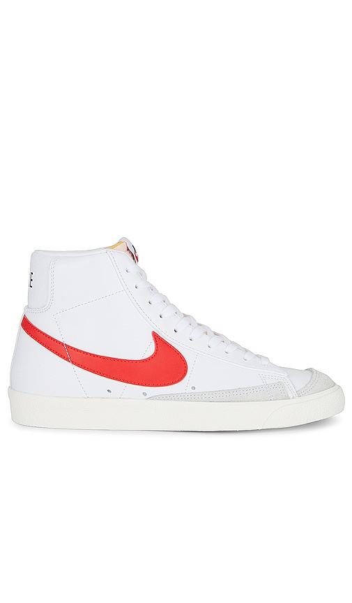 Lære udenad slutpunkt Plakater Nike Blazer Mid '77 Vintage in White,Habanero Red,Medium Blue & Sail |  REVOLVE