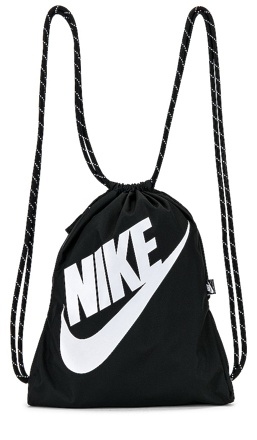 Bienes diversos Manuscrito Muslo Nike Drawstring Bag in Black & White | REVOLVE