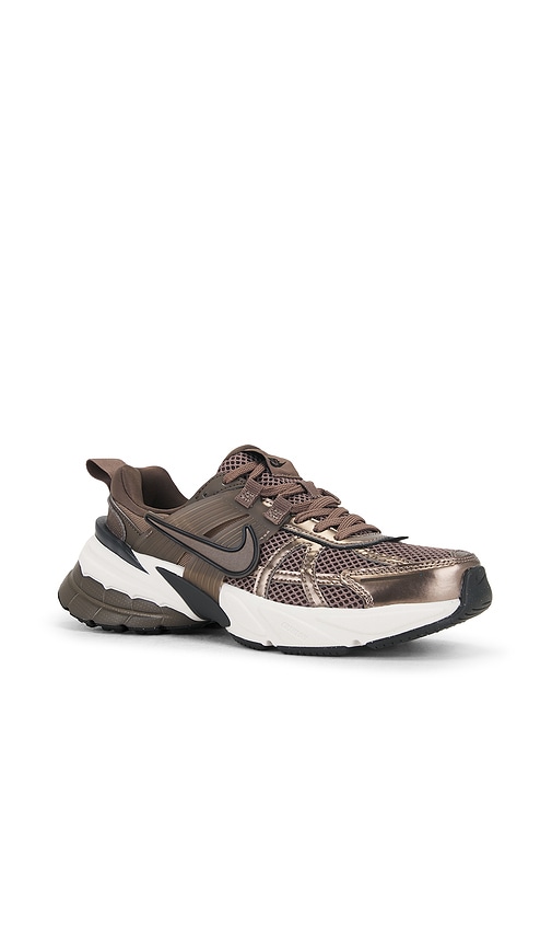 Nike V2k Run Sneaker In Mink Brown & Ironstone