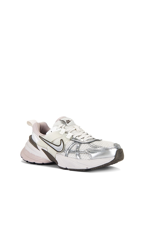 Nike V2k Run Sneaker