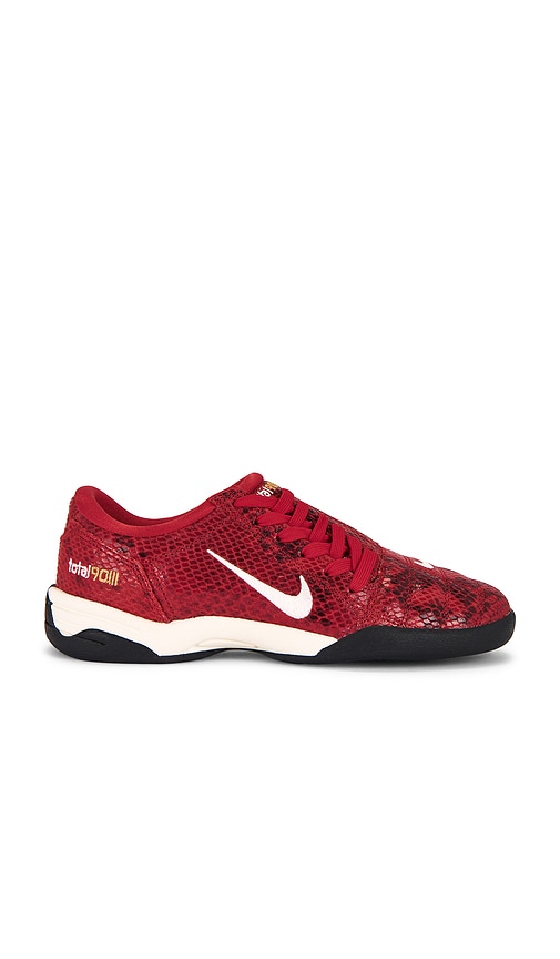T90 Se Sneaker in Red. - size 10 (also in 10.5, 11, 5, 5.5, 6, 6.5, 7, 7.5, 8, 8.5, 9, 9.5) - Nike - Modalova