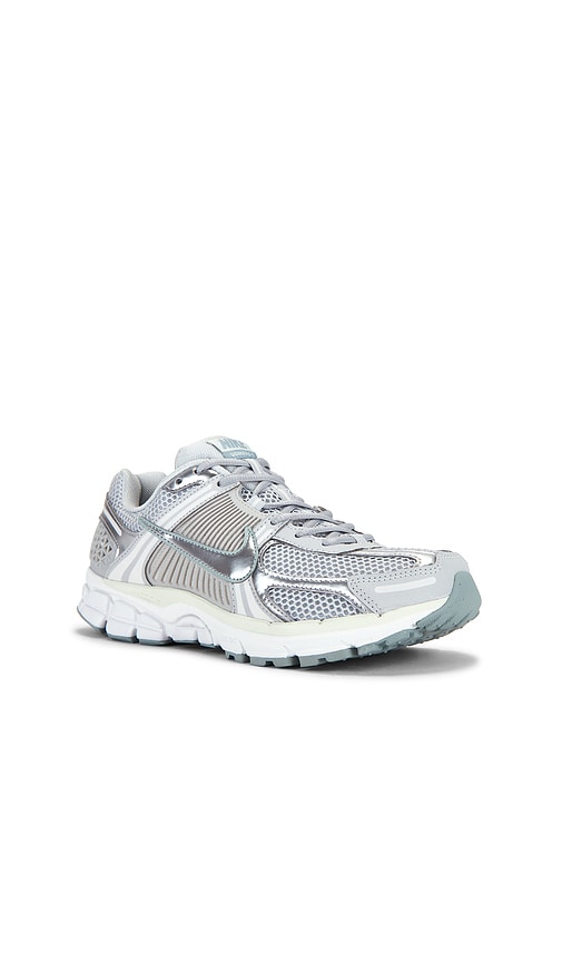 Nike Zoom Vomero 5 Sneaker | Thumbnail 2