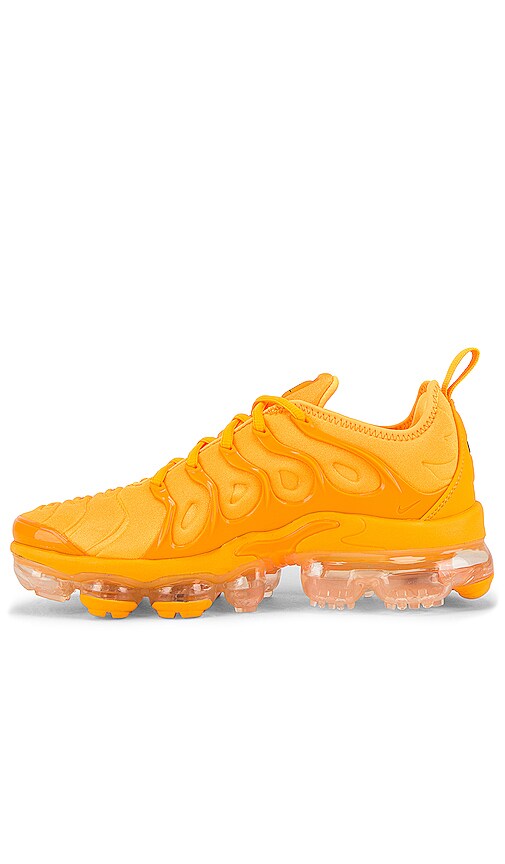 vapormax plus yellow
