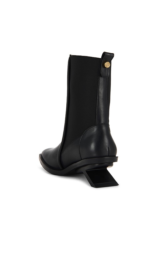  Nora Lozza Boot Chelsea In Black. Größe 6. Also In 7, 8. 